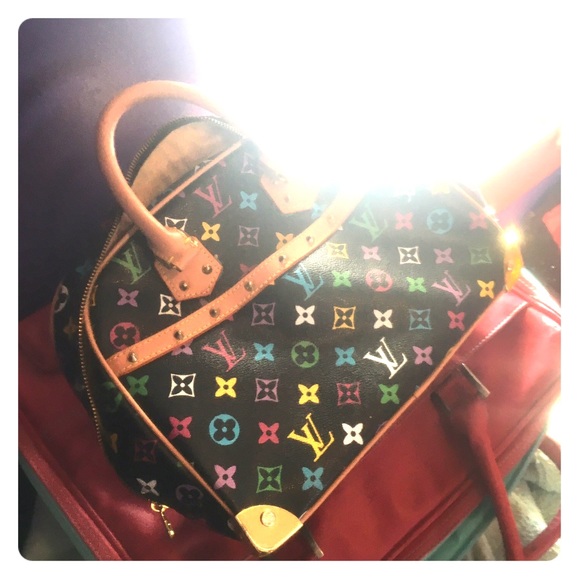 Louis Vuitton bag - Picture 1 of 1