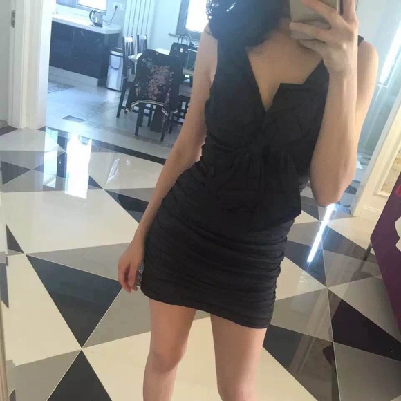 BCBG Maxazria Sexy Ruffled Bodycon Dress w/ Bow