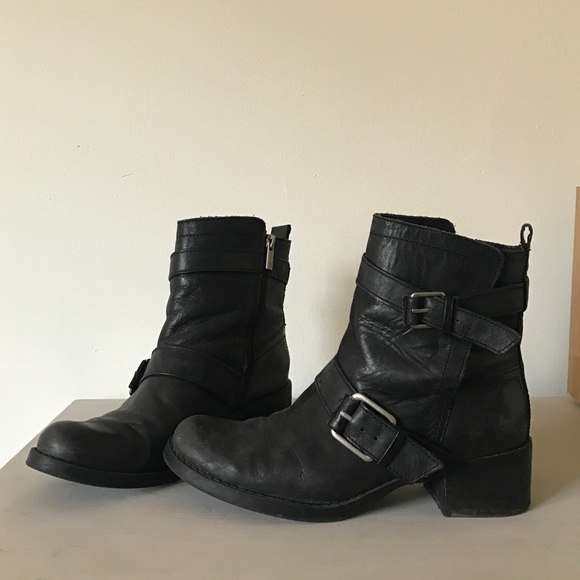 lucky brand motorcycle boots