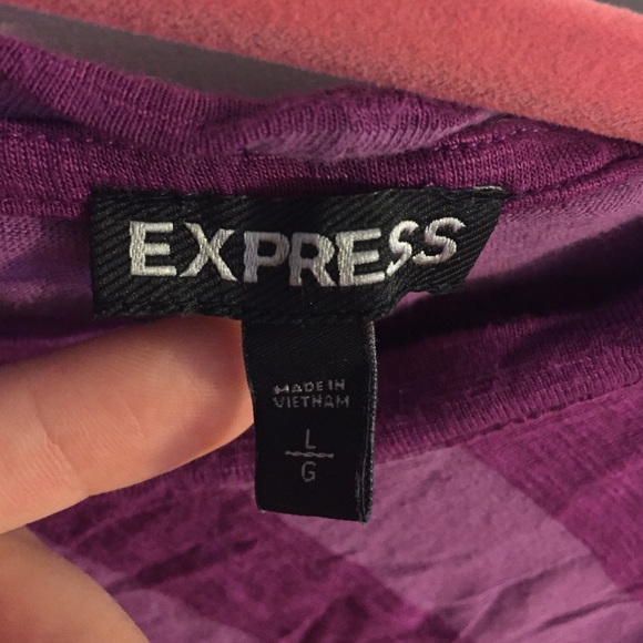 Express Tees - Picture 4 of 4