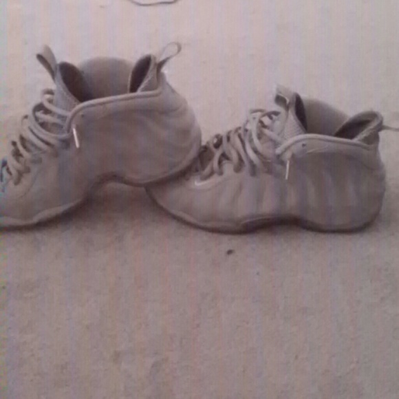 Shoes but i will trade fir a farogoma belt. But ha