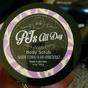 Perfectly posh pj's all day