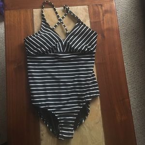 NWOT bathing suit