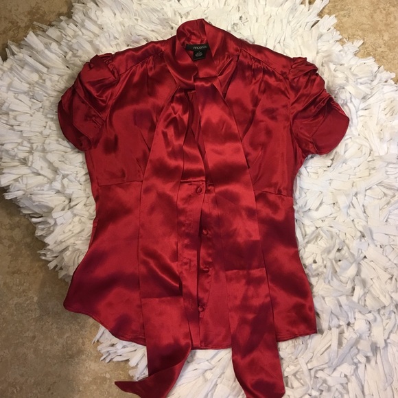 Arden b top
