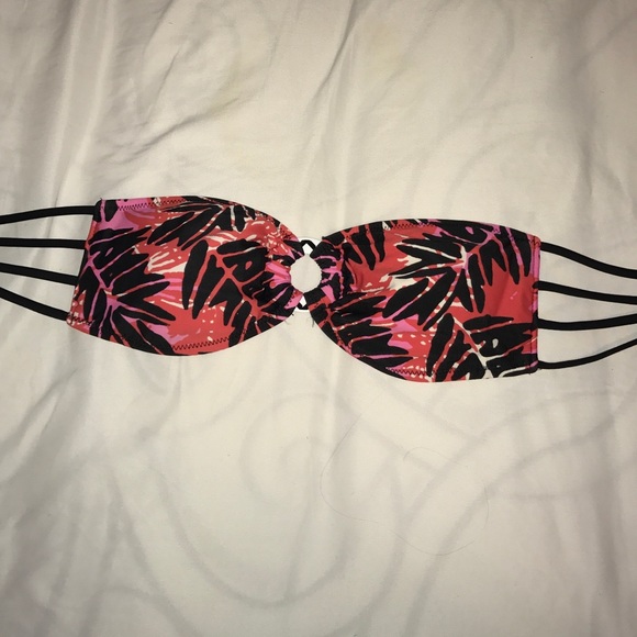 Bikini top