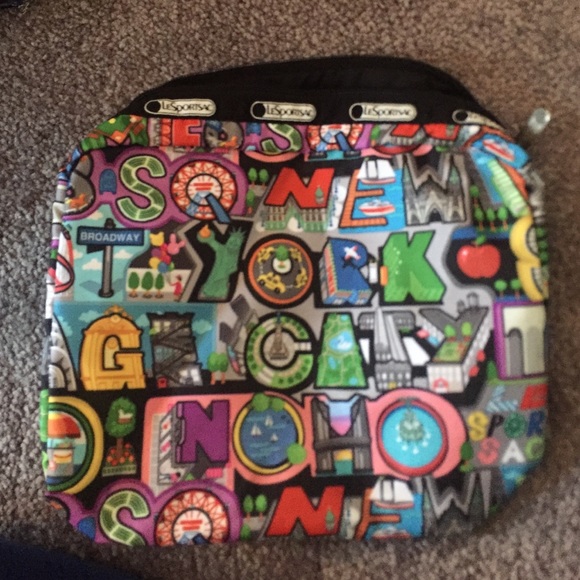 Lesportsac makeup bag