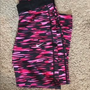 Small dri fit Nike pants