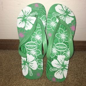 Brand New Havaianas🌺