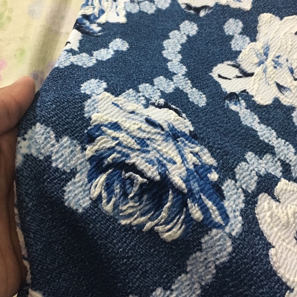 New!! 👗 - Picture 2 of 3