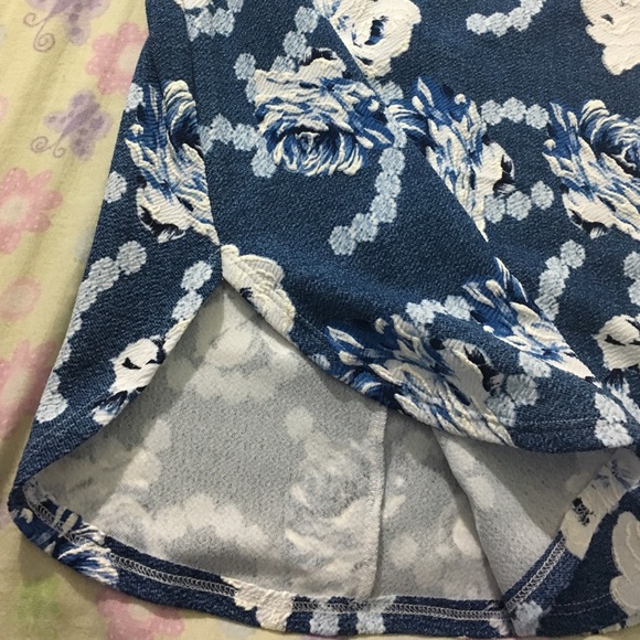 New!! 👗 - Picture 3 of 3