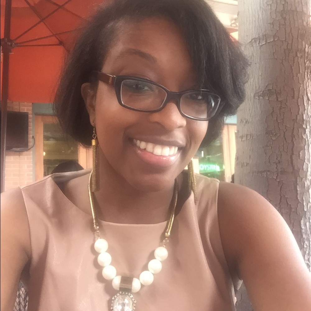 Meet your Posher, Krystal - Picture 1 of 1