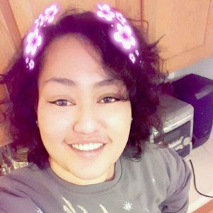 Meet your Posher, Eseta