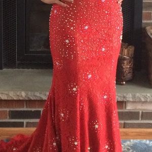 Jovanni Prom Dress - size 2