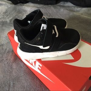 Nike Kaishi black 7c