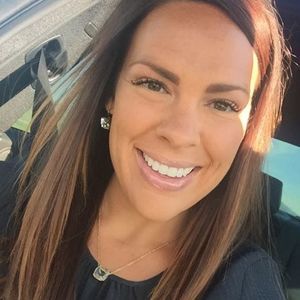 Meet your Posher, Carly