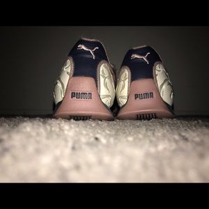PUMA gym shoes