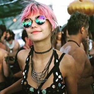 Meet your Posher, Iliana