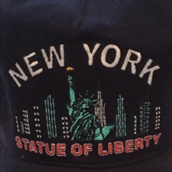 New York Statue Of Liberty Baseball Cap - Picture 2 of 5