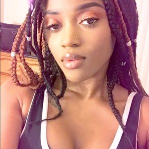 Meet your Posher, Jada