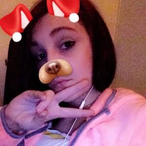 Meet your Posher, Jazmine