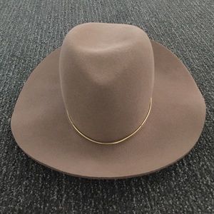 janessa leone Accessories - Janessa Leone Hat NWT janessa leone Accessories - Janessa Leone Hat NWT