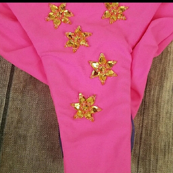 Included in bundle swap out for unavailable item - Picture 2 of 4