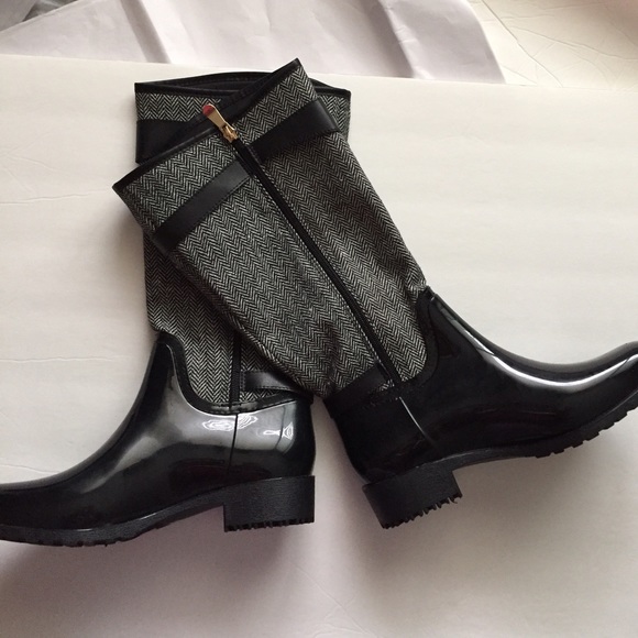 Preppy Rain boots! New! Size 10! - Picture 2 of 4