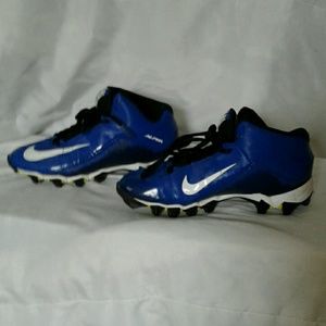 Nike alpha ?   PRICE DROP 😎😍😆