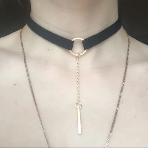 🌟SALE🌟💟Black Bar and Circle Chokers💟 - Picture 4 of 4