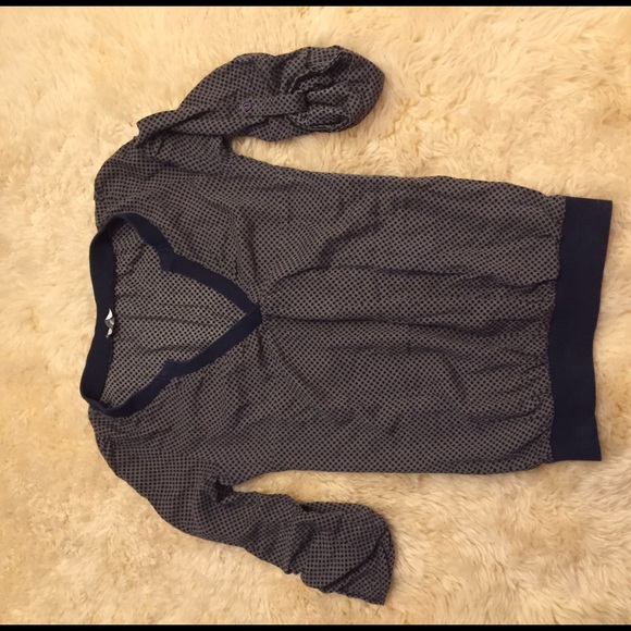 Light sweater / blouse