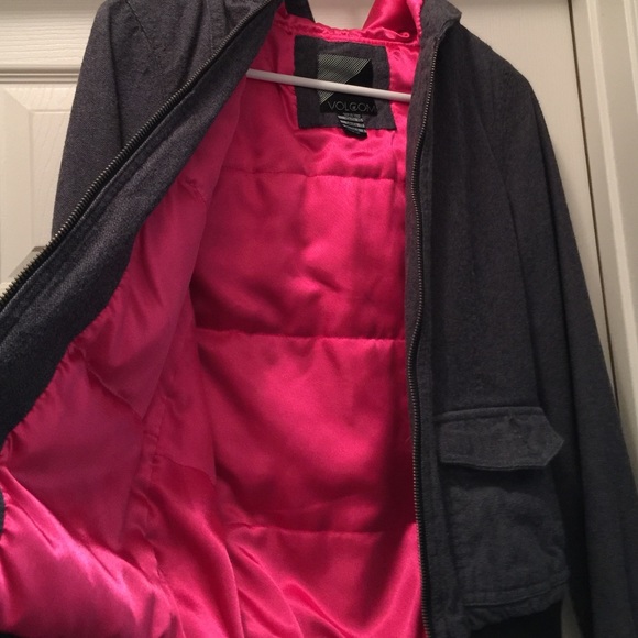 Volcom Jacket - Picture 3 of 4