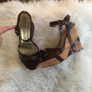 NEW GUESS WEDGE SANDALS