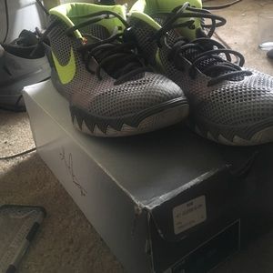 Nike kyrie 1 basketball sneakers