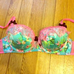 VS Tropical Push-Up Bra