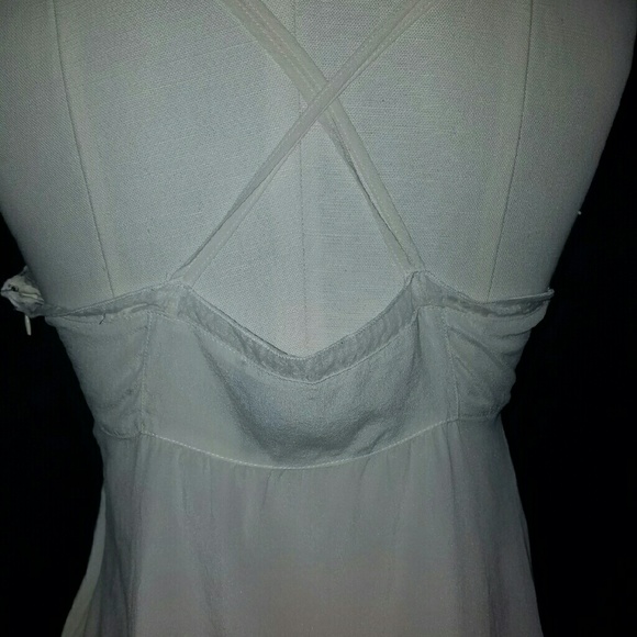 White top - Picture 3 of 4