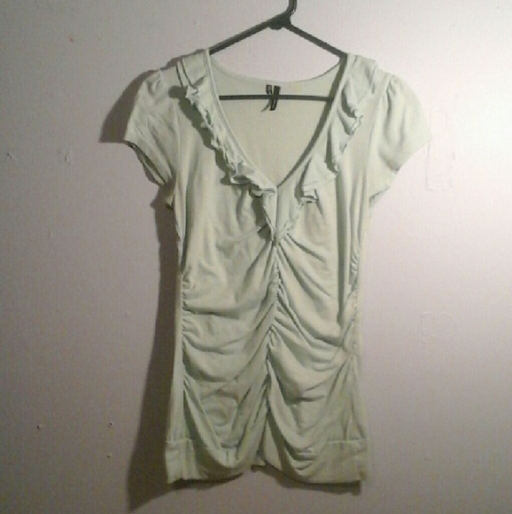 Maurices mint green v neck
