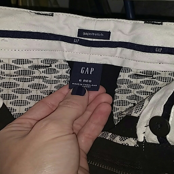 Gap trousers - Picture 3 of 5
