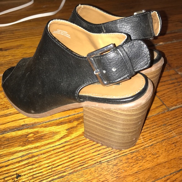 Block heels - Picture 3 of 3
