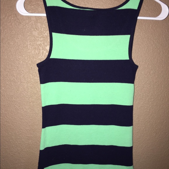 Blue and green tank - Picture 3 of 3