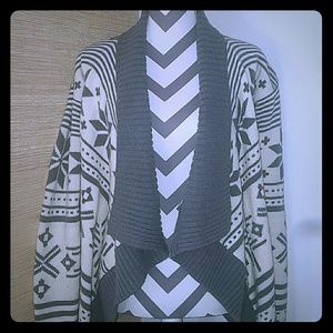 Gray and white open sweater