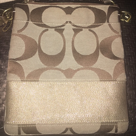 Coach SIGNATURE STRIPE Crossbody Bag in Khaki Gold