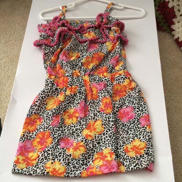 Girls pink ruffled romper for toddler girl nwot