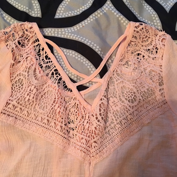 Beautiful peach shirt from Maurice's! - Picture 3 of 3