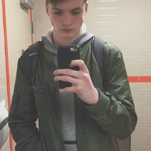 Meet your Posher, Cal