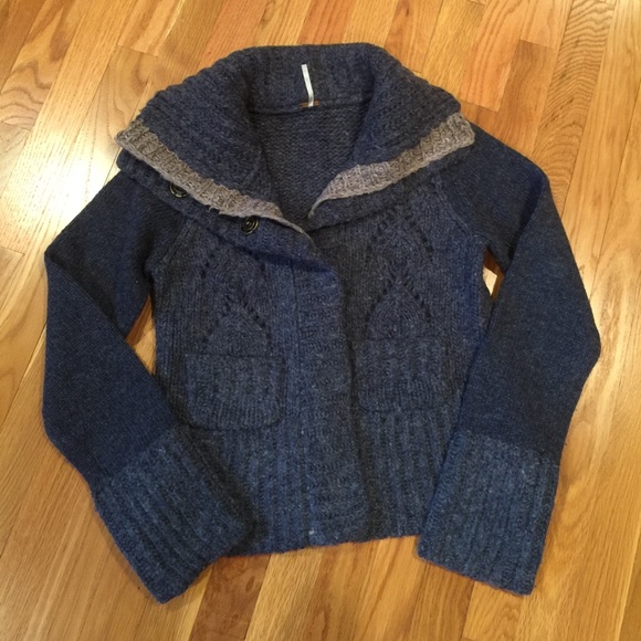 Free People sweater - Picture 1 of 8