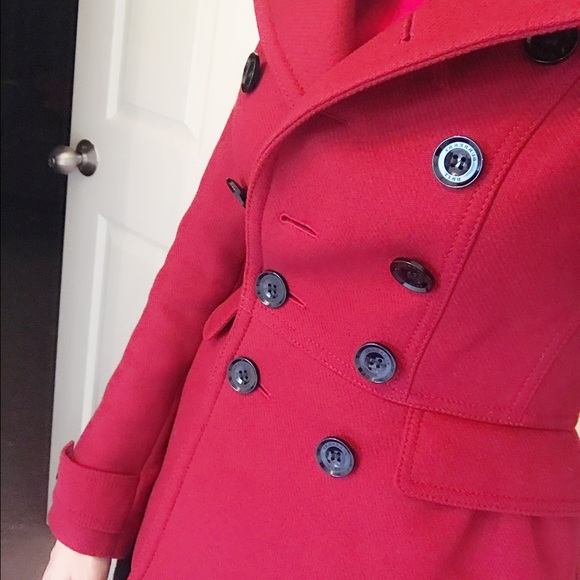 *SOLD* Burberry Coat - Picture 3 of 5