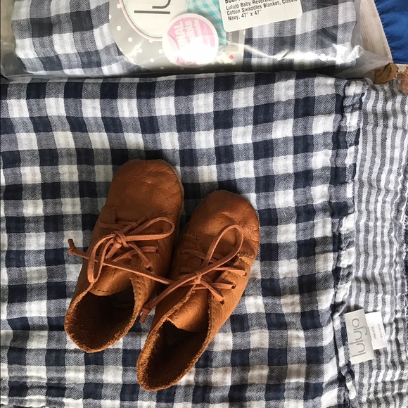 leather baby booties