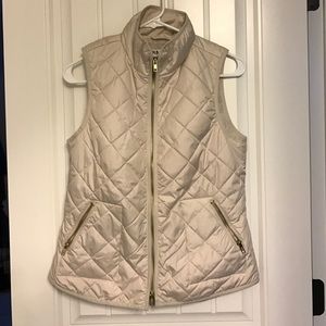 Old Navy Puffer Vest Size XS