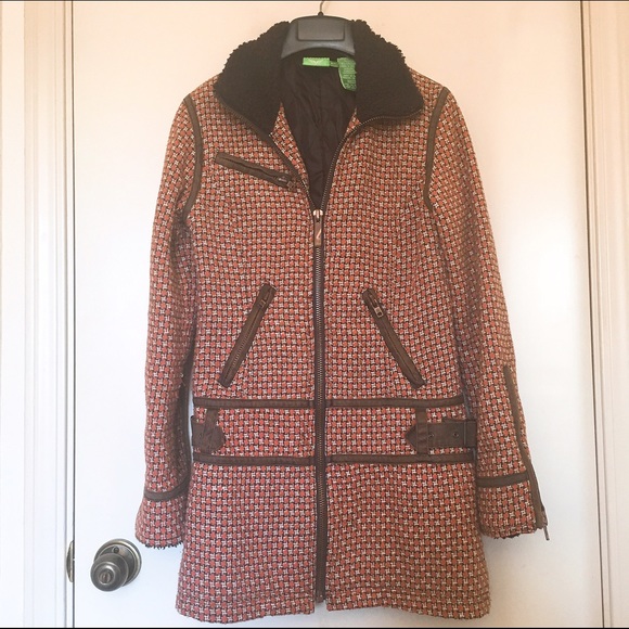 Industry Coat - Picture 1 of 4