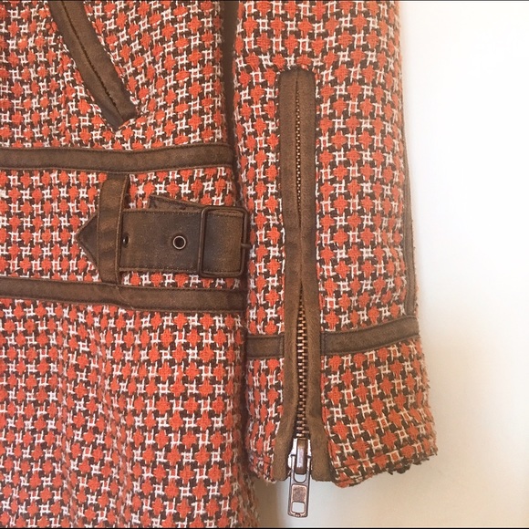 Industry Coat - Picture 3 of 4